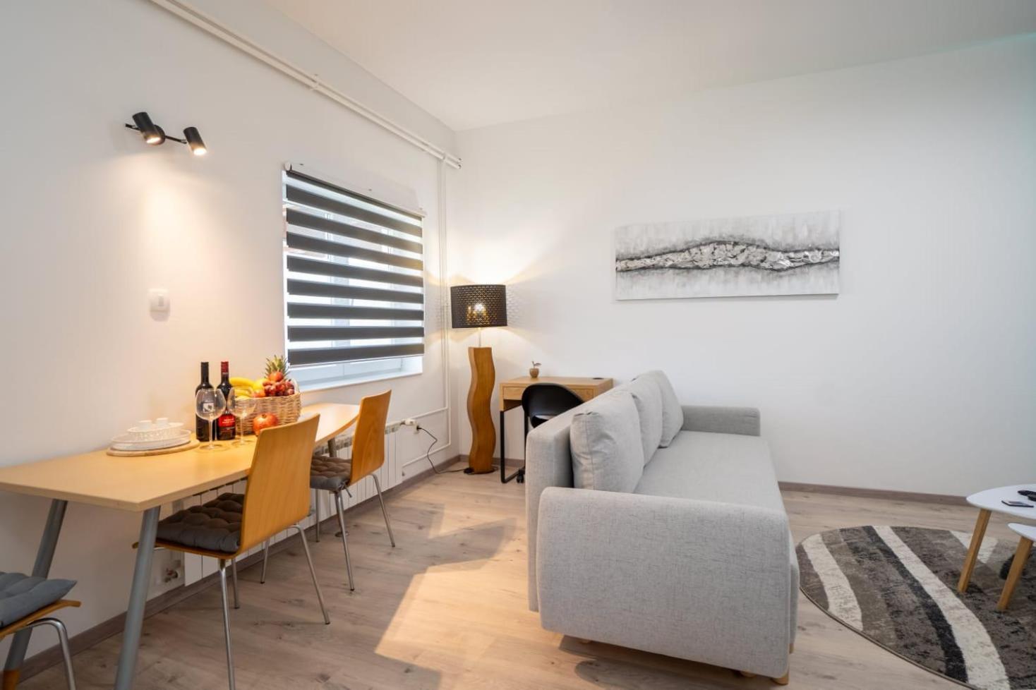 Apartman Mihovil Gospić Εξωτερικό φωτογραφία